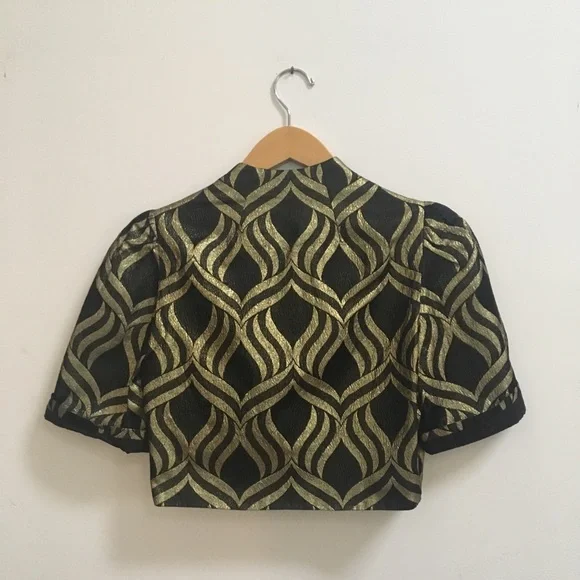 ✨Vintage Holiday Cropped Jacket ✨ - Picture 4 of 8